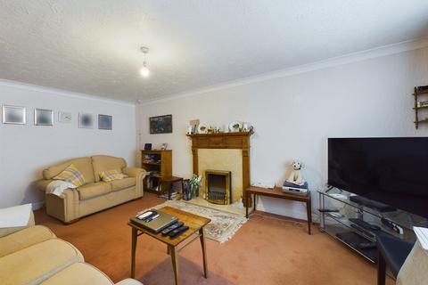 1 bedroom apartment for sale, St. Andrews Court, St. Andrews Road North, Lytham St. Annes, FY8