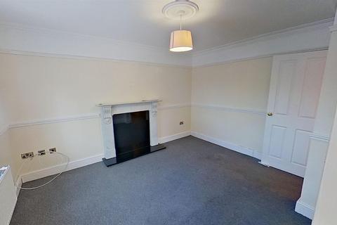 2 bedroom flat to rent, The George Mews, Hailsham