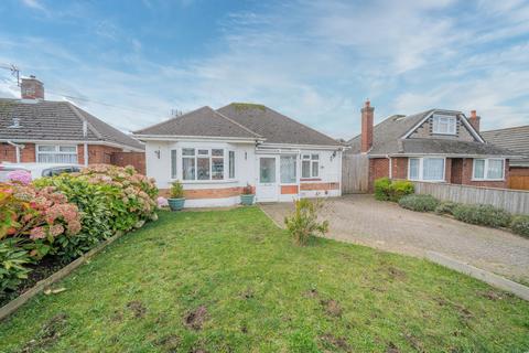 2 bedroom bungalow to rent, Mudeford Lane, Christchurch BH23