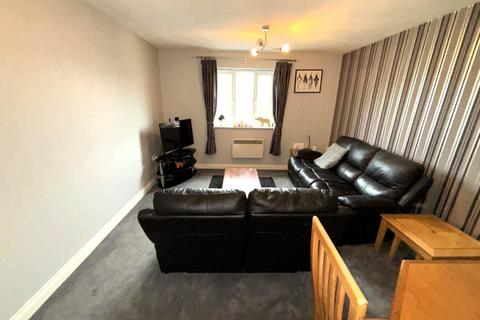 2 bedroom apartment for sale, Rosebay Close, Royton