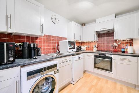 3 bedroom end of terrace house for sale, Aylesbury,  Buckinghamshire,  HP19