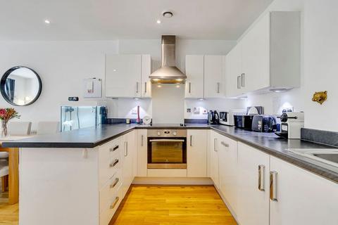 Flat 5, Westwood House, 47 Old Devonshire Road, London, SW12 9RF