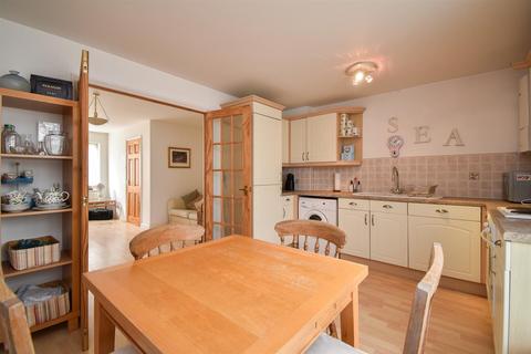 2 bedroom terraced house for sale, North Street, St. Leonards-On-Sea