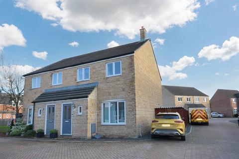 3 bedroom semi-detached house for sale, Jay Walk, Gillingham