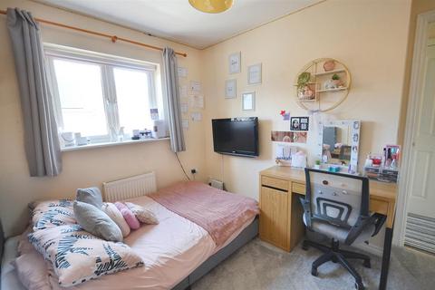 3 bedroom semi-detached house for sale, Jay Walk, Gillingham