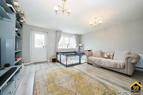 18 Gittins Park, Wombourne, Wolverhampton, WV5 0NR
