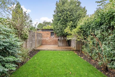 4 bedroom house to rent, Goodrich Road London SE22