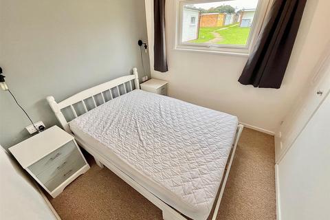 2 bedroom chalet for sale, Back Market Lane, Great Yarmouth