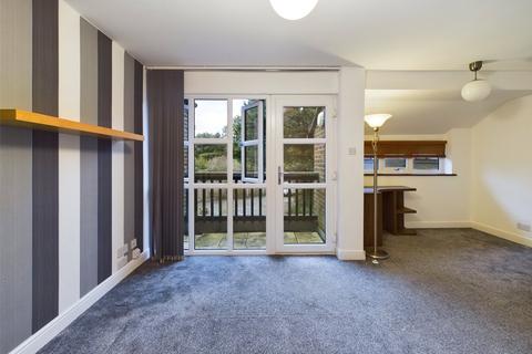 1 bedroom apartment for sale, Courtney Park Road, Langdon Hills, Basildon, Essex, SS16