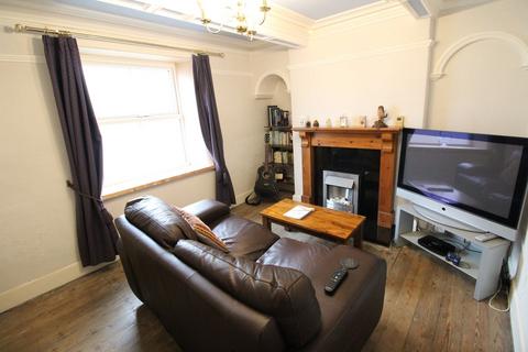 2 bedroom terraced house for sale, Skipton Road, Keighley, BD20