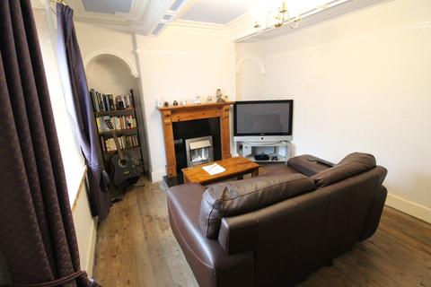 2 bedroom terraced house for sale, Skipton Road, Keighley, BD20