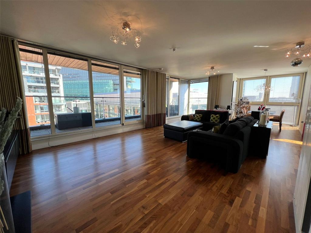 Leftbank, Manchester, Greater... 2 bed apartment to rent £1,900 pcm
