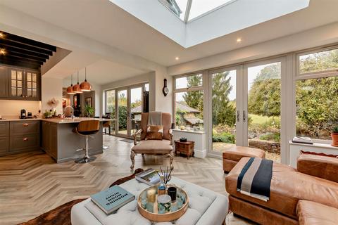 undefined, Church End, Chipping Norton OX7