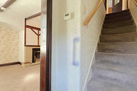 26 Albert Road, Queensbury, Bradford, BD13 1PB