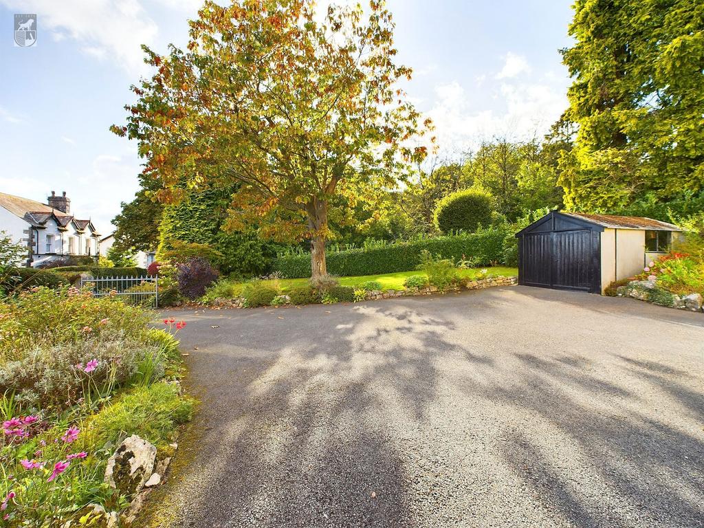 Driveway parking