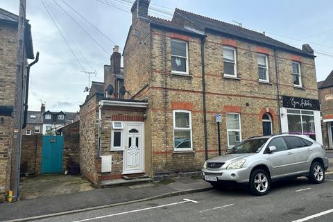 1 bedroom apartment for sale, Devereux Road, Windsor, Berkshire, SL4