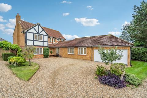 4 bedroom detached house for sale, Leacroft Road, Iver SL0