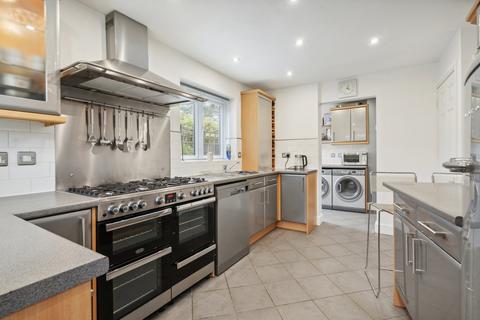undefined, Leacroft Road, Iver SL0