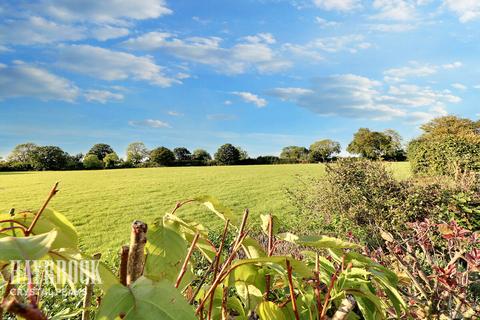 3 bedroom detached house for sale, Barber Close, Todwick