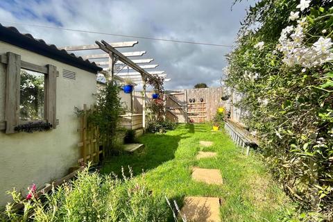 3 bedroom terraced house for sale, Belfield Road, Paignton