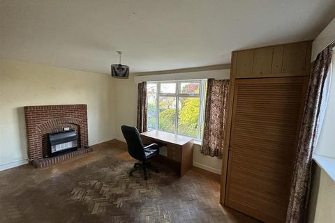 4 bedroom detached house to rent, High Street, Measham