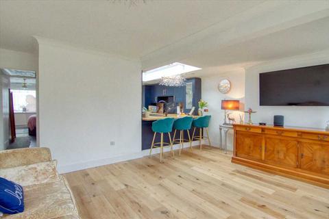 2 bedroom bungalow for sale, Brightlingsea CO7