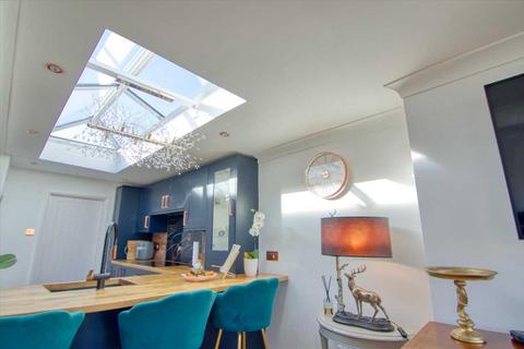 2 bedroom bungalow for sale, Brightlingsea CO7