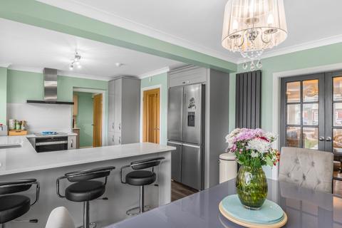 51 Bodmin Rise, Walsall, WS5 3HY