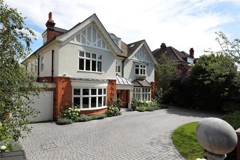 30 Parkside, London, SW19 5NB