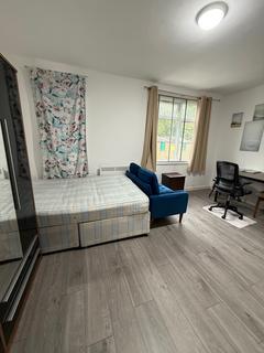 undefined, Lampton Road, Hounslow TW3