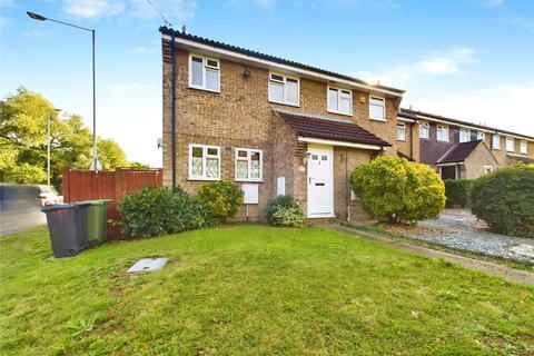 3 bedroom end of terrace house for sale, Timberlog Lane, Basildon, Essex, SS14