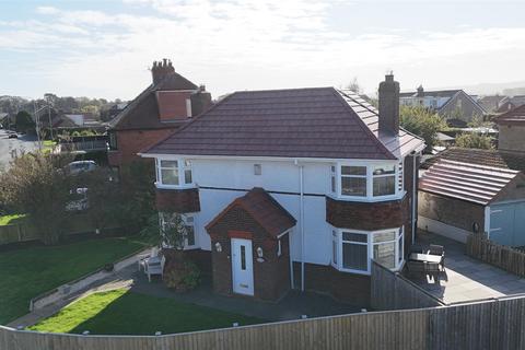 3 bedroom detached house for sale, Main Street, Cayton, Scarborough