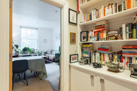 Apartment 7, 162a Parade, Leamington Spa, CV32 4AE