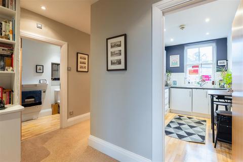 Apartment 7, 162a Parade, Leamington Spa, CV32 4AE