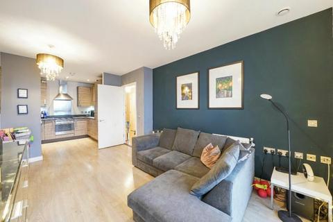 1 bedroom flat for sale, Rick Roberts Way, London, E15