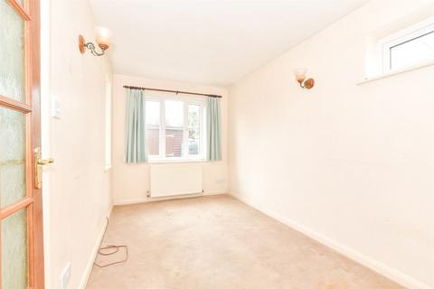 3 Forge Close, Broadbridge Heath, Horsham, RH12 3JX
