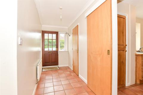 3 Forge Close, Broadbridge Heath, Horsham, RH12 3JX
