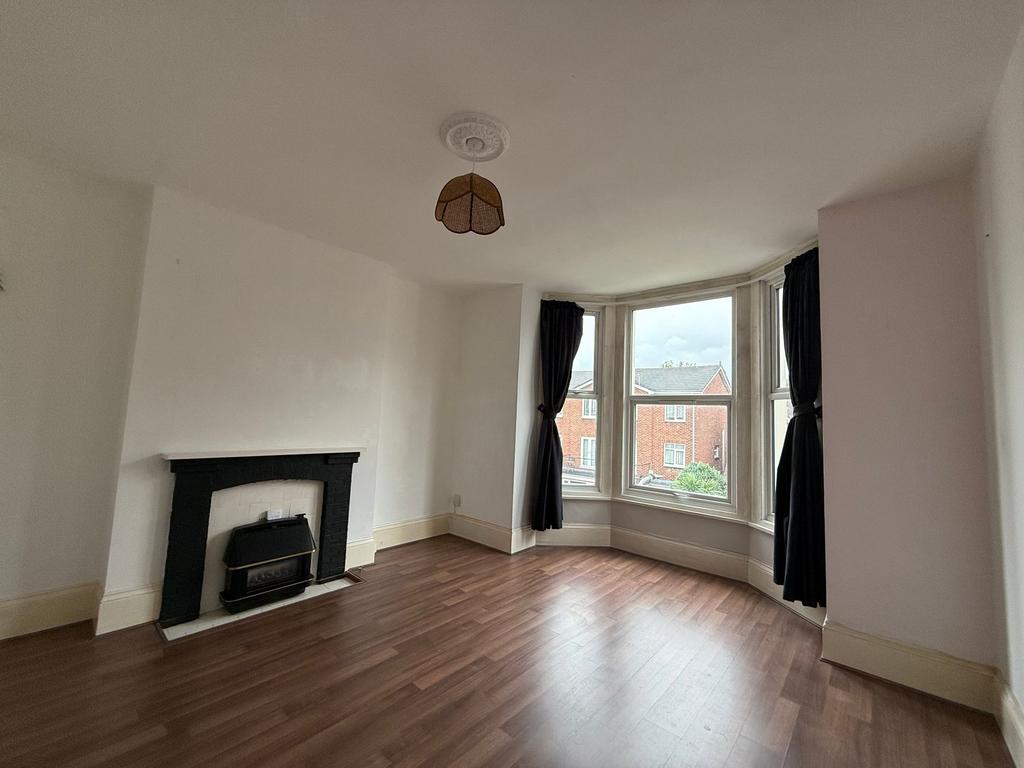 St. Ronans Road, Southsea, PO4 1 bed flat to rent £895 pcm (£207 pw)