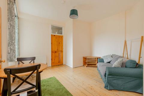 1 bedroom flat for sale, Smithfield Street, Gorgie, Edinburgh EH11