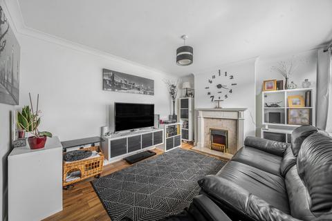 3 bedroom end of terrace house for sale, Fairfield Avenue, Hampshire PO14