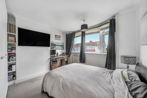 3 bedroom end of terrace house for sale, Fairfield Avenue, Hampshire PO14