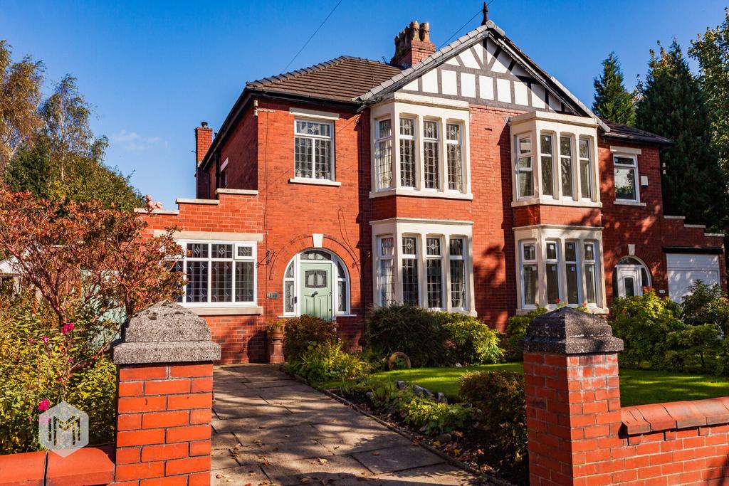 Crompton Way, Tonge Moor, Bolton, BL2... 3 bed semidetached house for