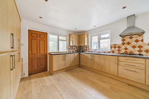 4 bedroom bungalow for sale, Durrant Lane, Northam, Bideford, Devon, EX39