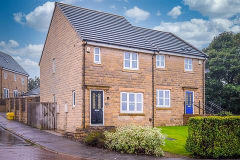 3 bedroom semi-detached house for sale, Tennyson Avenue, Huddersfield