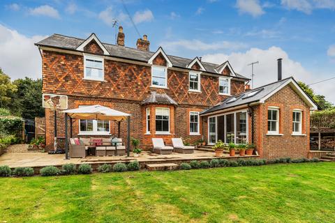 5 bedroom detached house for sale, Heath Lane, Albury, Guildford, Surrey, GU5