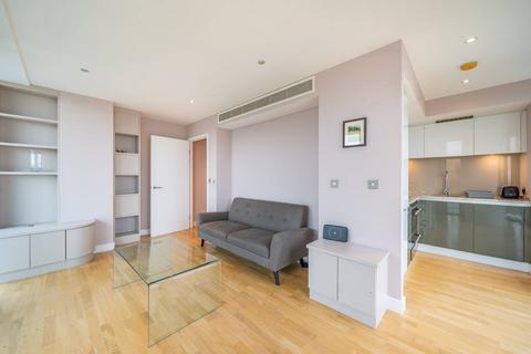 1 bedroom flat to rent, Landmark West Tower, Canary Wharf, London, E14