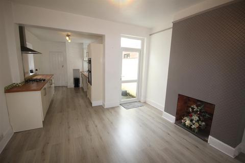38 Breinton Road, Hereford, HR4 0JX