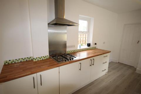 38 Breinton Road, Hereford, HR4 0JX