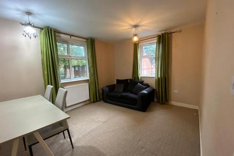 2 bedroom flat to rent, Cotterdale Close, Manchester