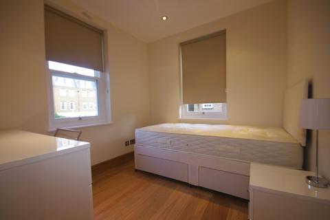 2 bedroom flat to rent, King Street, Hammersmith W6